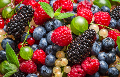 полезные продукты для желудка и кишечника ягоды